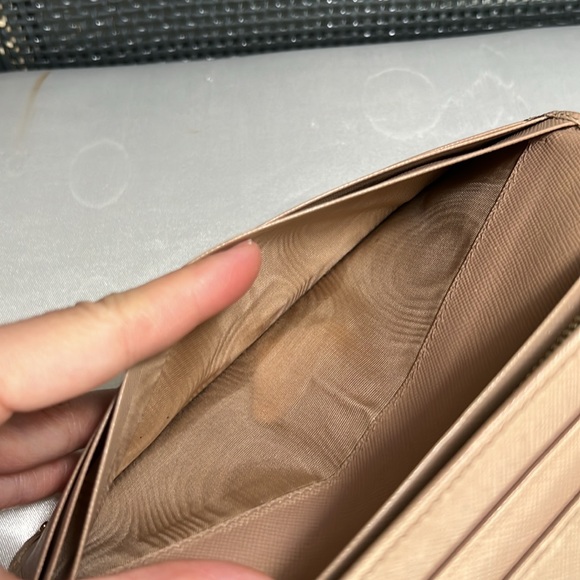Prada Authentic Saffiano Leather Beige Flap continental Long Wallet - Picture 6 of 16